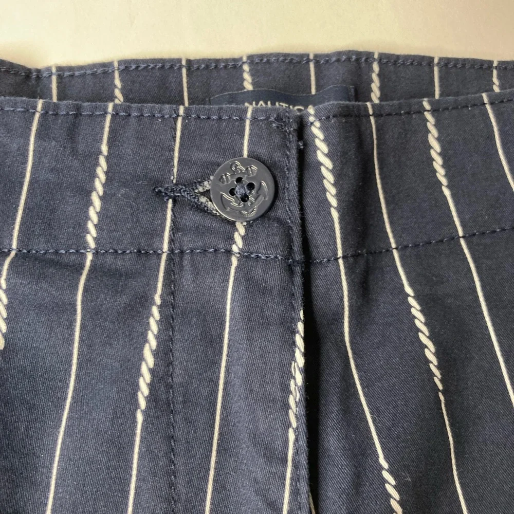 Nautica twill women’s short midrise NWT navy seas inseam 5”